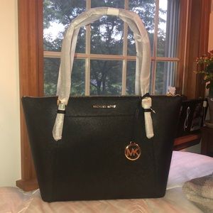 NWT MICHAEL KORS CIARA BLACK LARGE TOTE